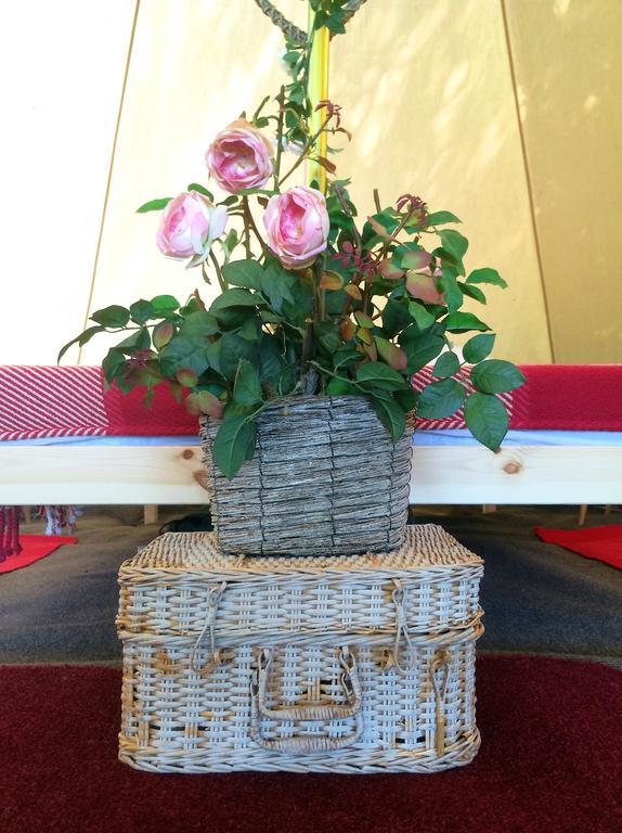 Oxford Riverside Glamping Extérieur photo