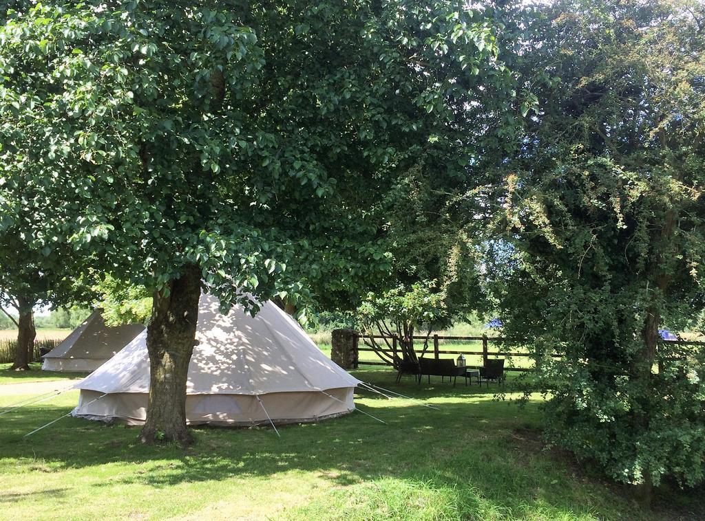 Oxford Riverside Glamping Extérieur photo