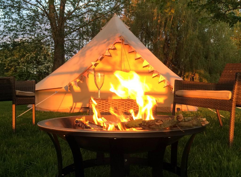 Oxford Riverside Glamping Extérieur photo