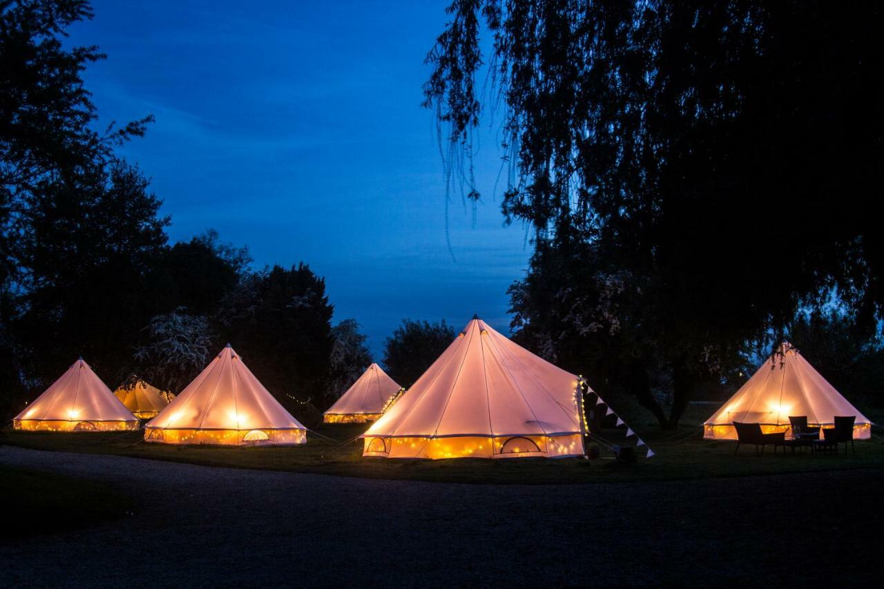 Oxford Riverside Glamping Extérieur photo