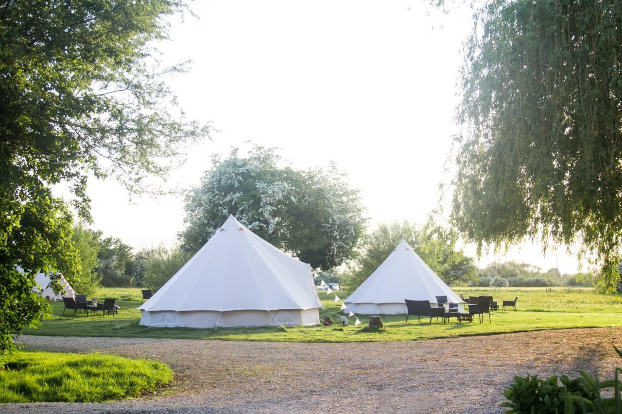 Oxford Riverside Glamping Extérieur photo